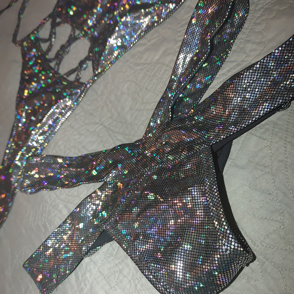 IHeartRaves holographic top & bottom bikini set
